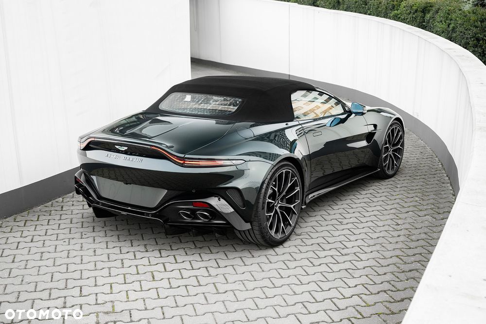 Aston Martin Vantage - 3