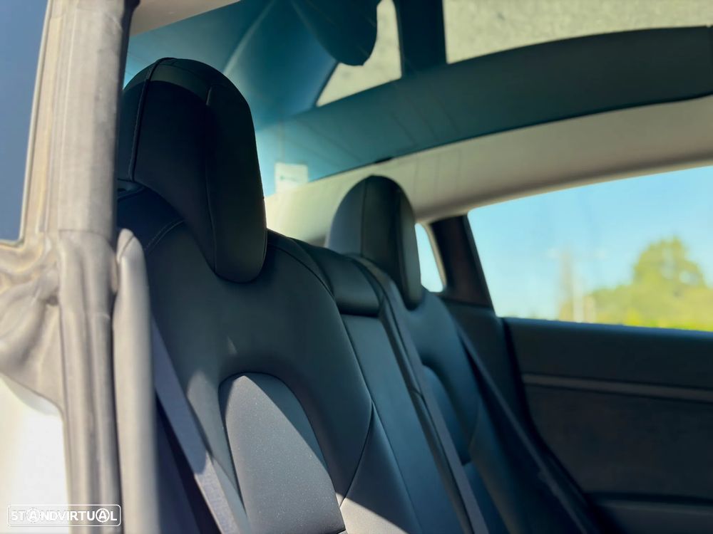 Tesla Model 3 Long Range Tração Integral Premium - 24