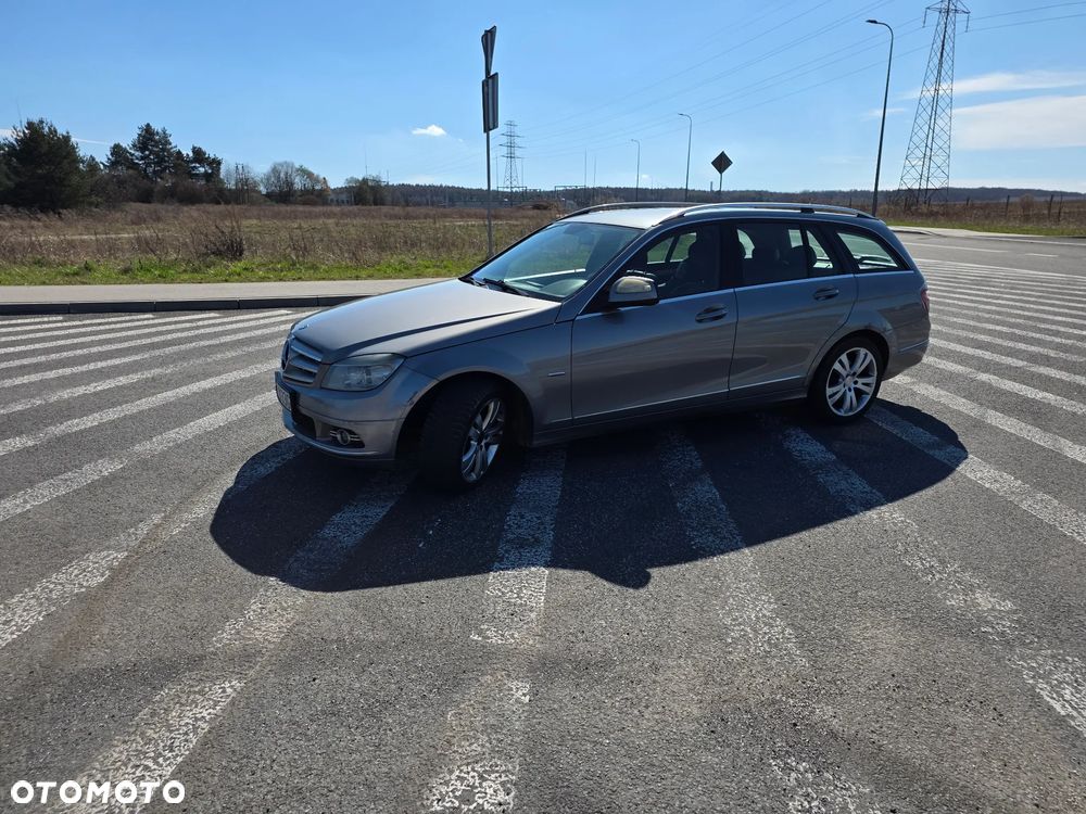 Mercedes-Benz Klasa C ver-220-cdi-avantgarde - 4
