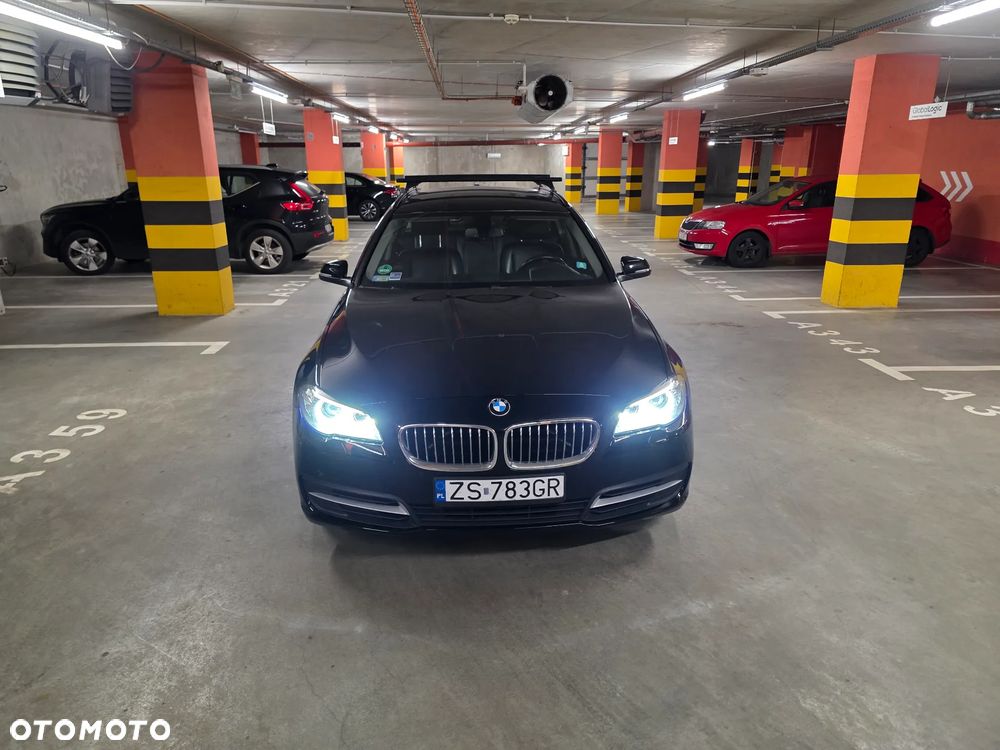 BMW Seria 5 520d xDrive - 2