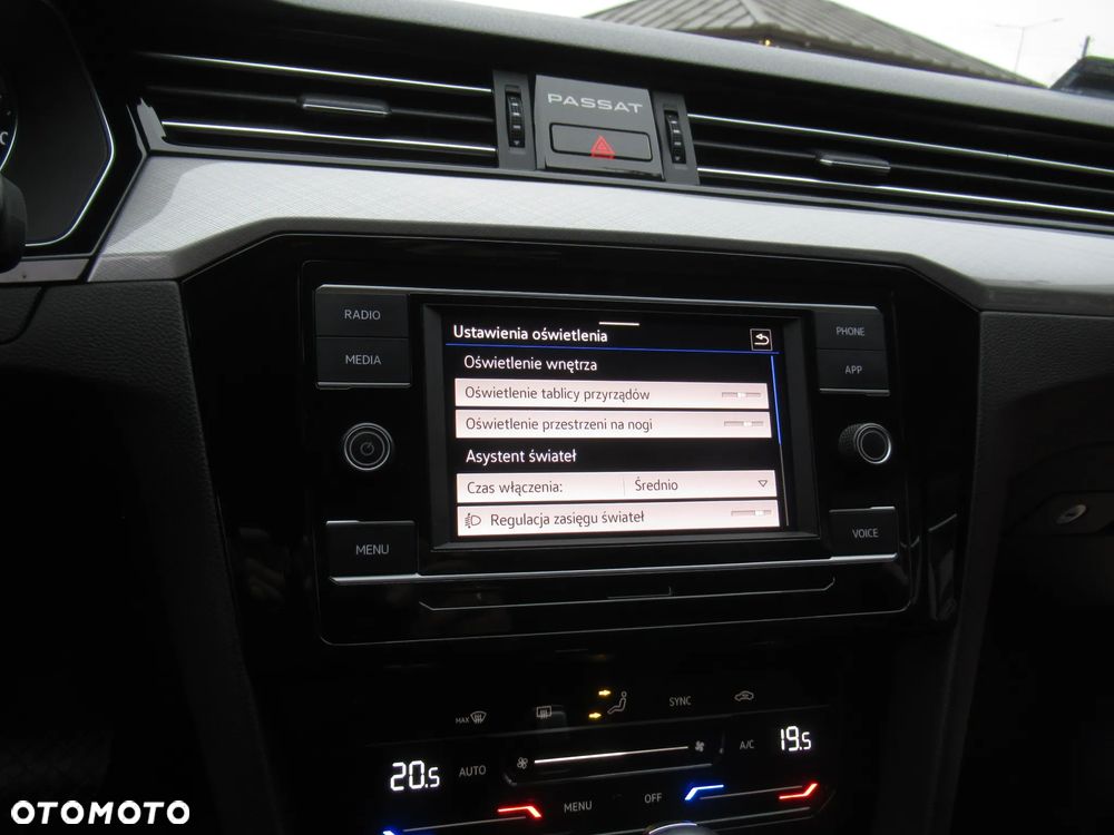 Volkswagen Passat 1.5 TSI EVO Business DSG - 21