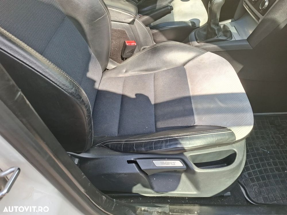 Skoda Octavia 1.6 TDI DPF Elegance Green tec - 26