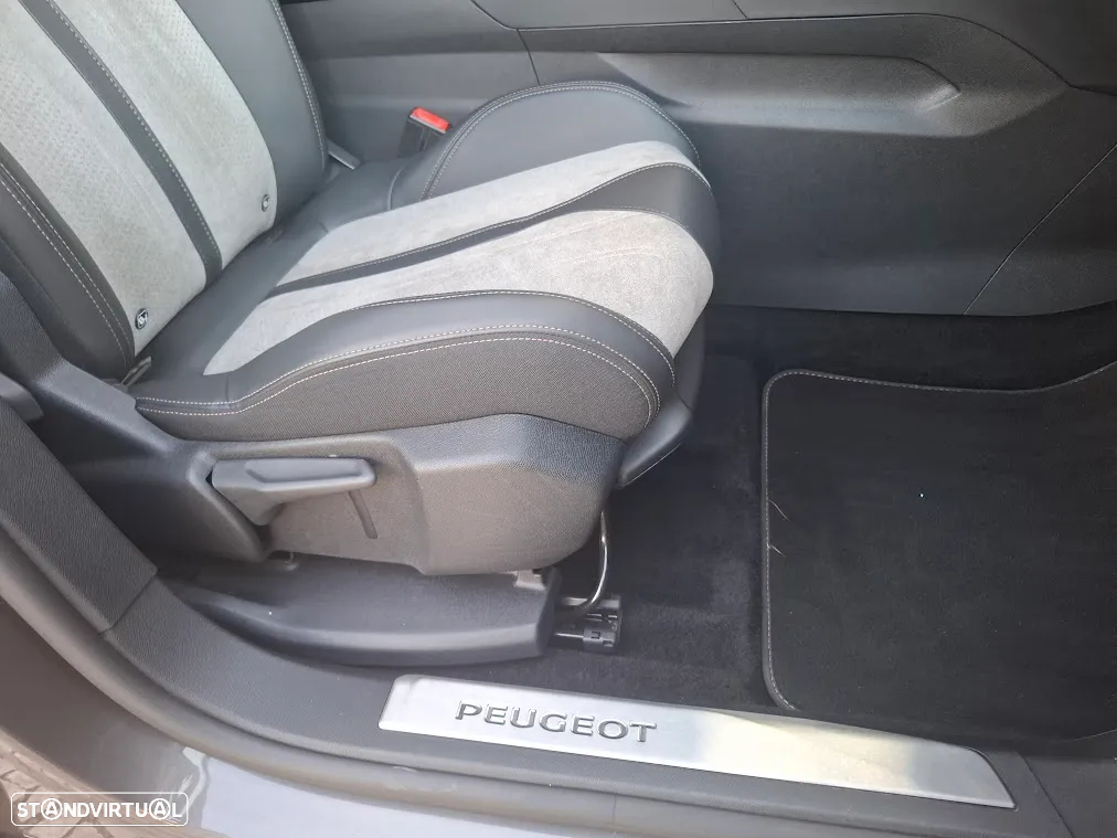 Peugeot 3008 1.6 Hybrid GT Line e-EAT8 - 45
