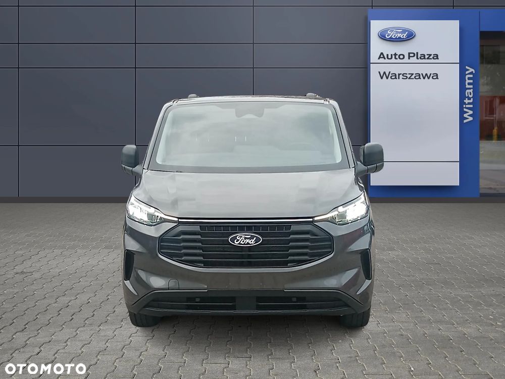 Ford Transit Custom - 8
