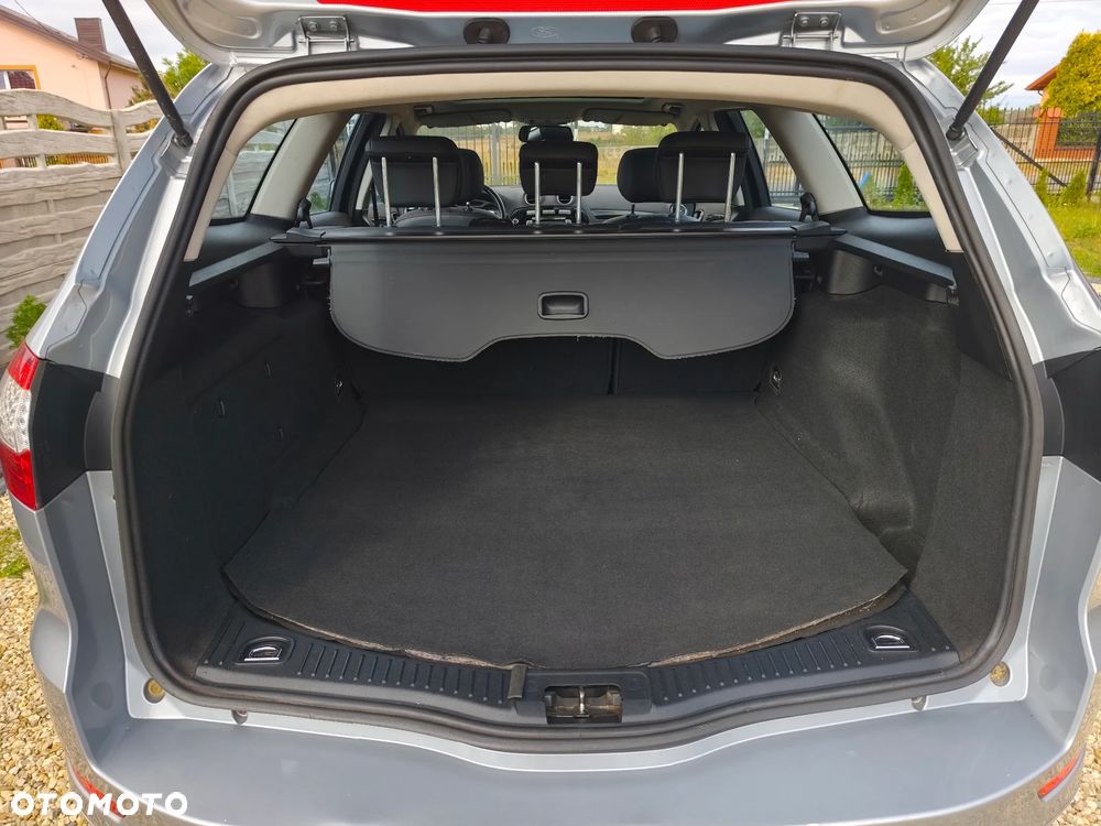 Ford Mondeo 2.2 TDCi Titanium S - 19