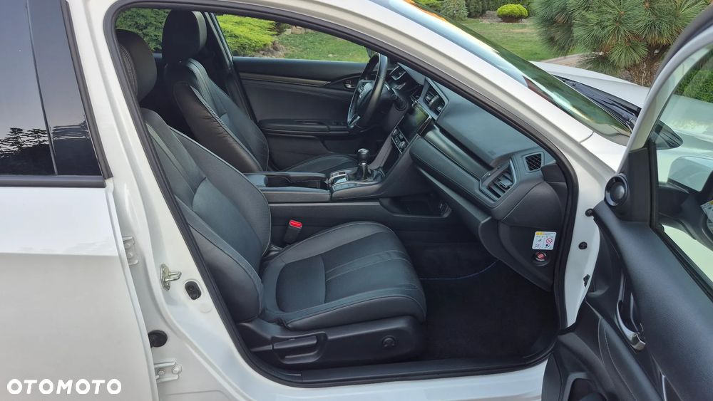 Honda Civic 1.0 i-VTEC Turbo Executive - 28