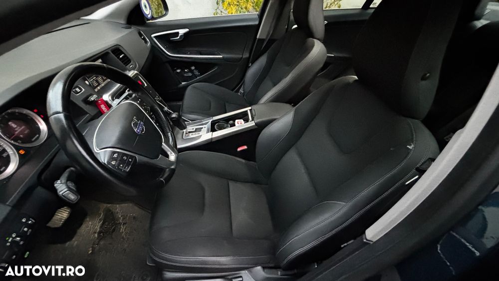 Volvo S60 D3 Start-Stop Basic - 32