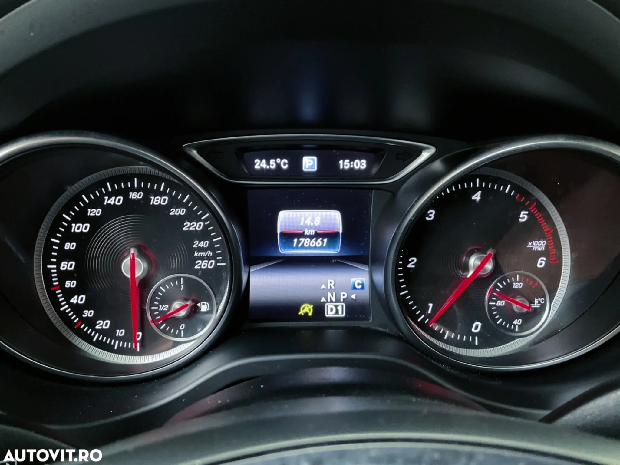 Mercedes-Benz CLA 180 d 7G-DCT - 8