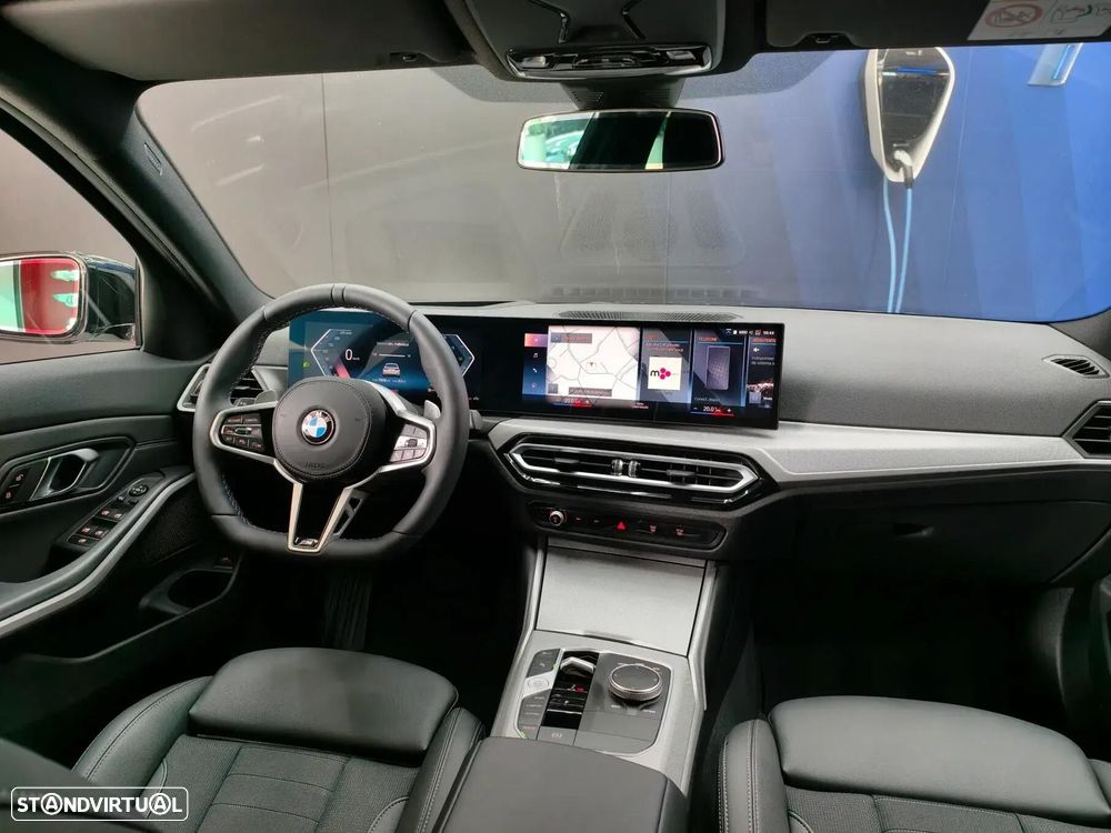 BMW 318 d Auto - 35