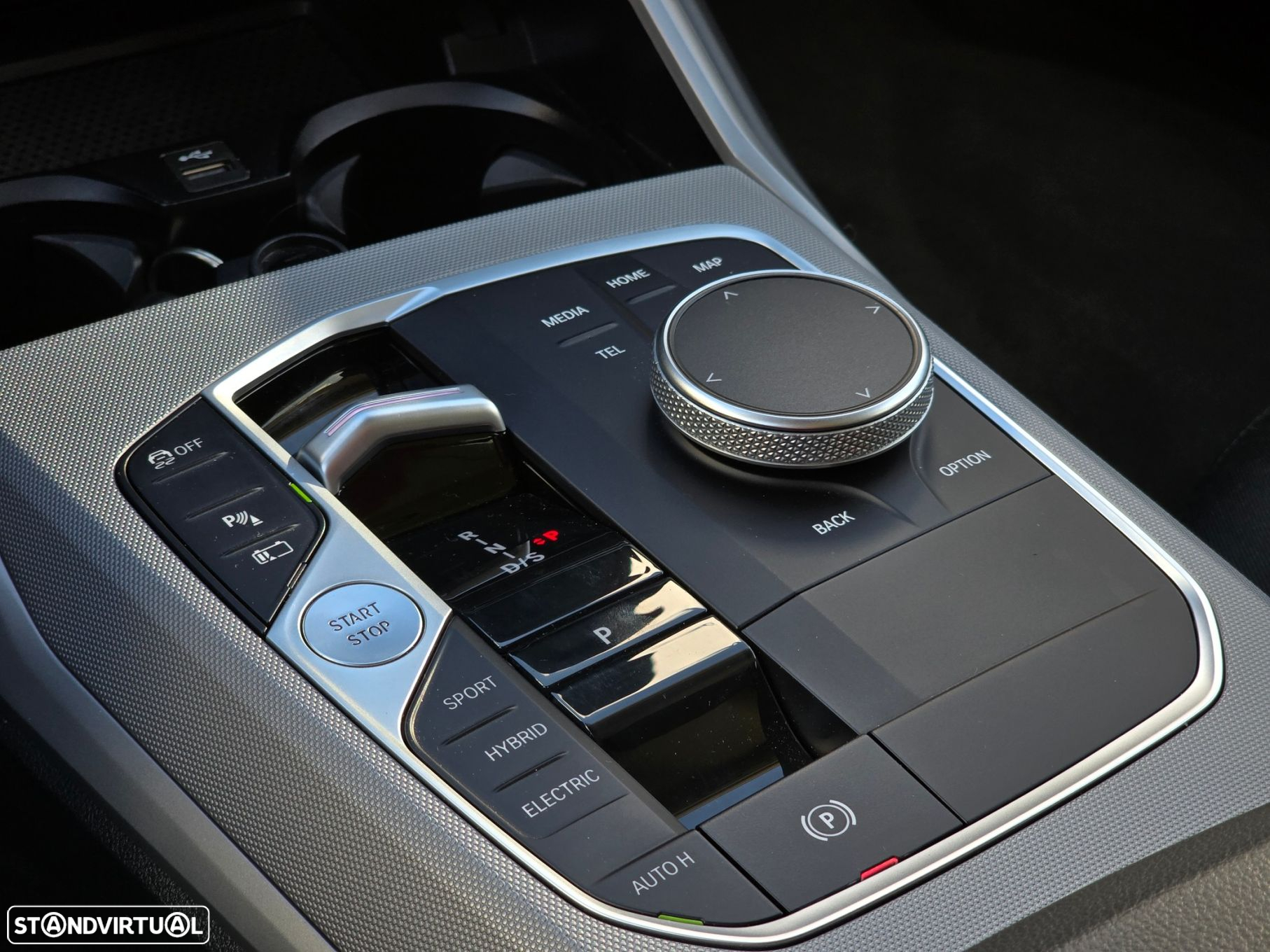 BMW 320 e Touring Corporate Edition Auto - 33