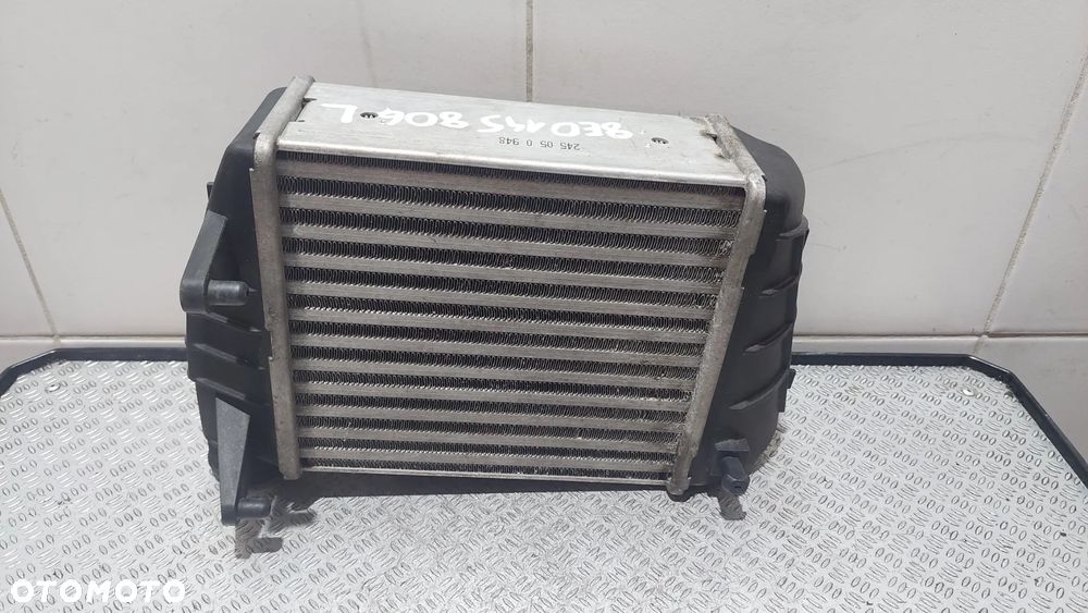 CHŁODNICA INTERCOOLER AUDI A4 B7 3,0TDI R2006 NR 8E0145806L - 3