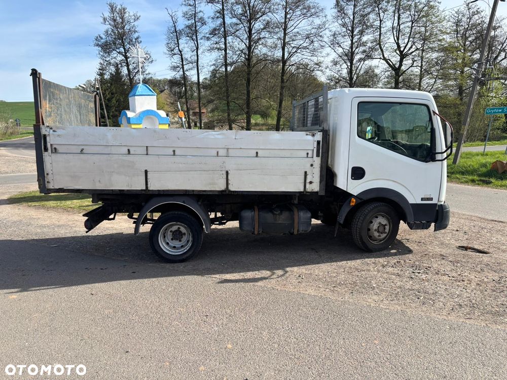 Nissan Cabstar - 8