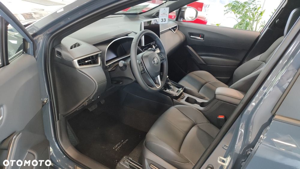 Toyota Corolla Cross - 9