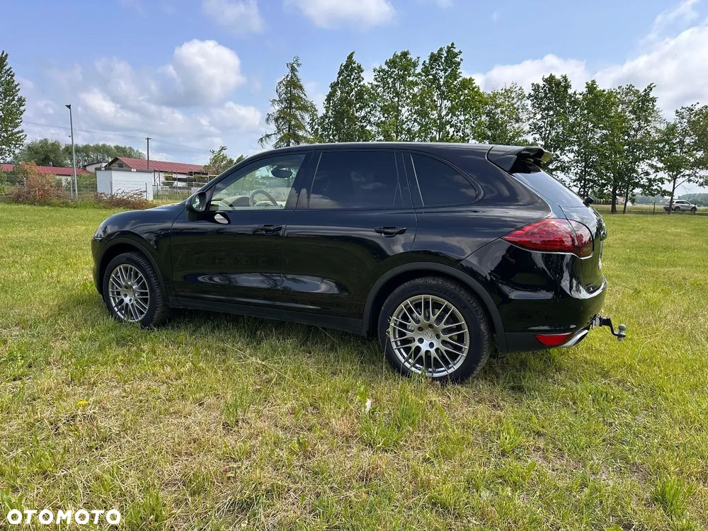 Porsche Cayenne S - 7