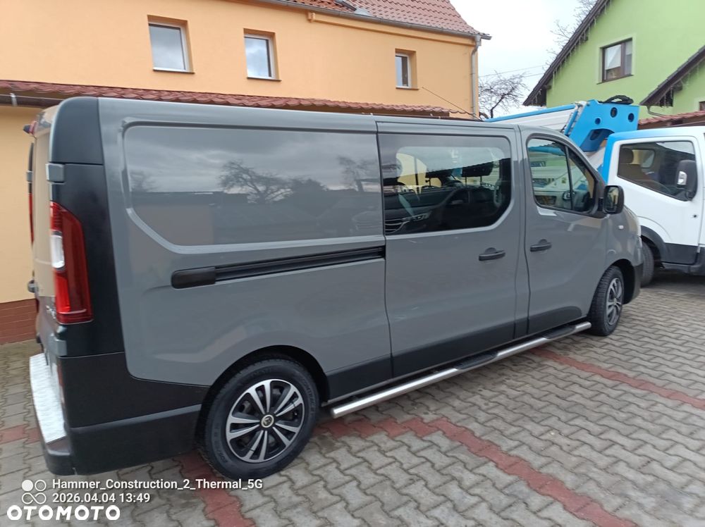 Renault Trafic - 2
