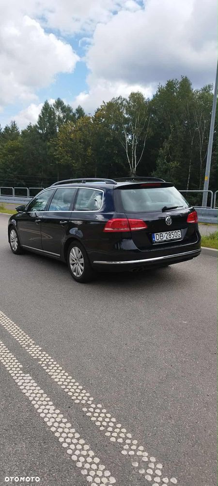Volkswagen Passat 2.0 TDI Comfortline - 5