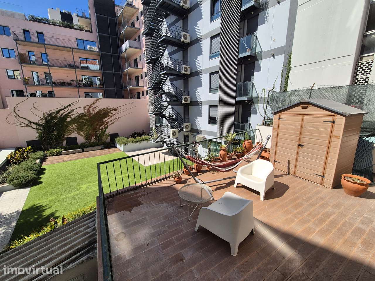 Apartamento T4 com Terraço de 35 m² | Avenida Duque de Loulé | Lisboa - Grande imagem: 2/16