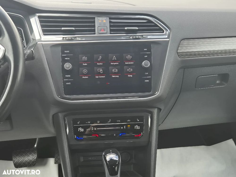 Volkswagen Tiguan Allspace 2.0 TDI 4Mot DSG Elegance - 19