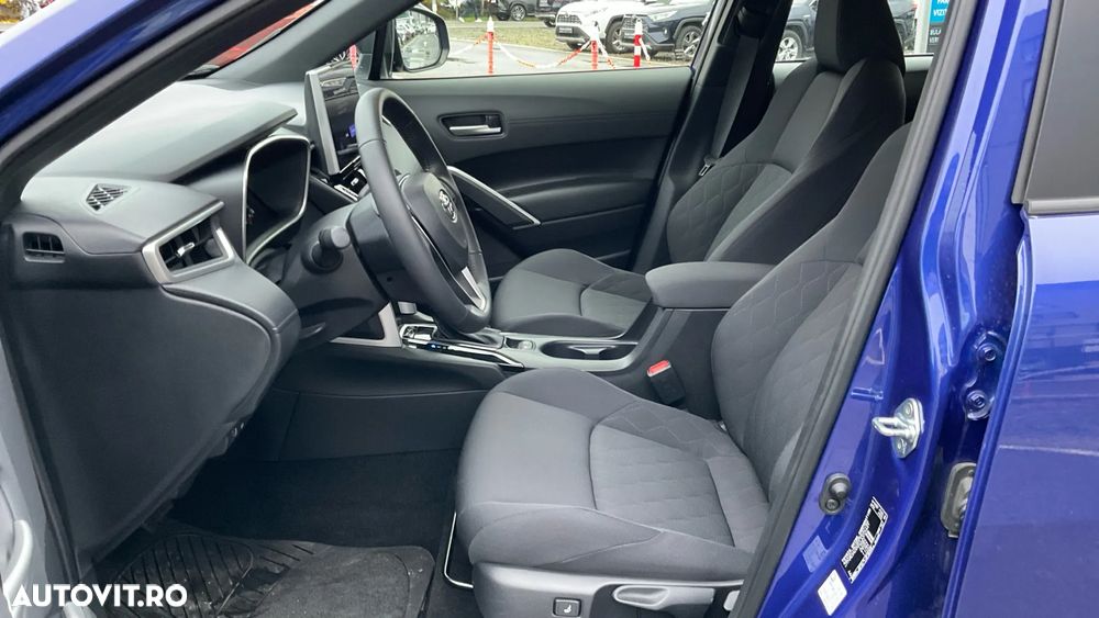 Toyota Corolla Cross 1.8I 2WD Active - 18