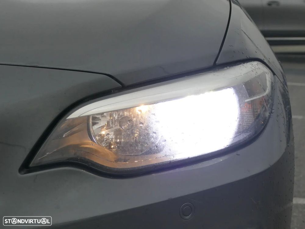 BMW 220 d Cabrio Pack M Auto - 9