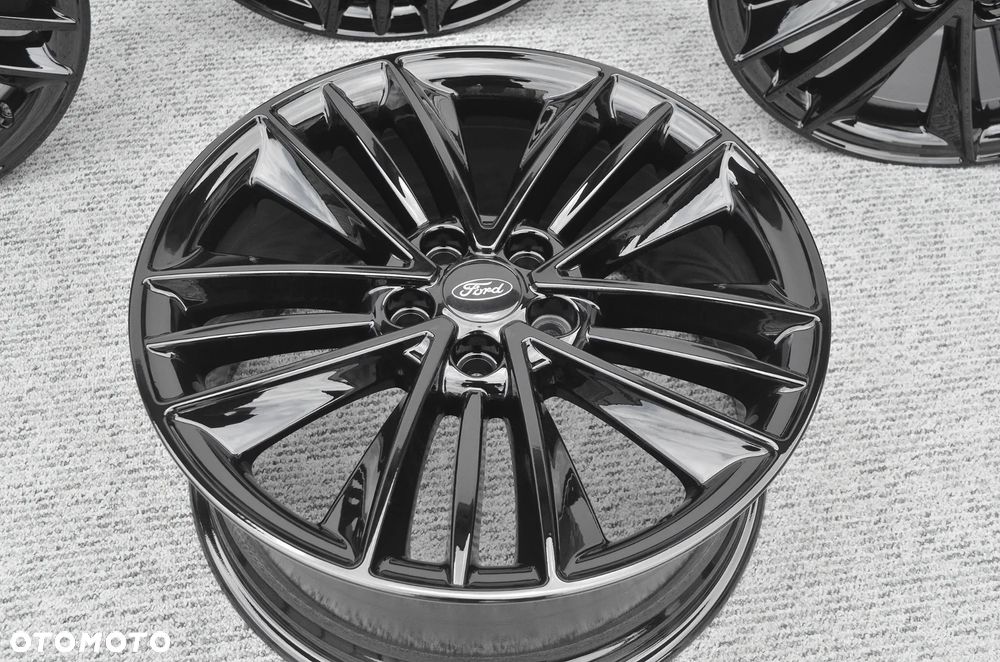 Felgi 8x18 5x108 Ford Mondeo Focus C S-MAX Kuga Galaxy Edge - 2
