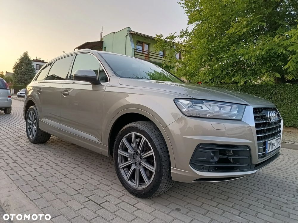 Audi Q7 - 19