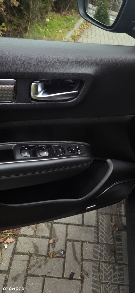 Renault Koleos 2.0 dCi Initiale Paris 4x4 X-Tronic - 24