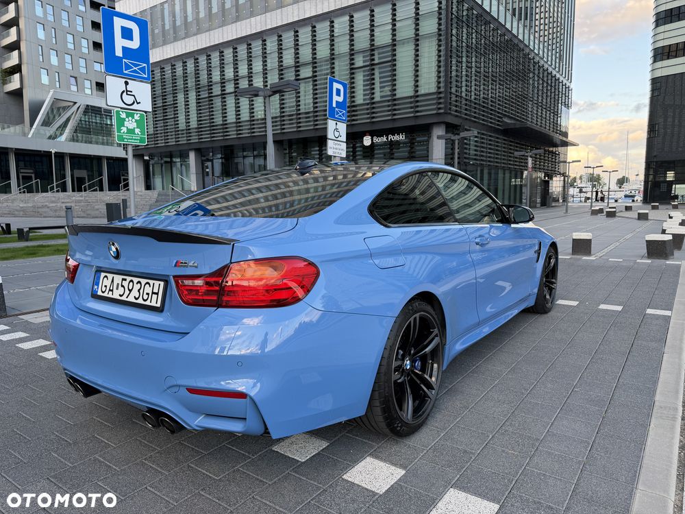 BMW M4 DKG - 4