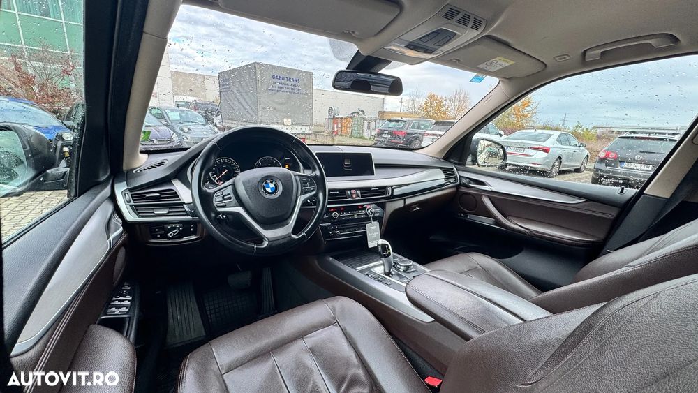 BMW X5 xDrive30d Sport-Aut. - 7