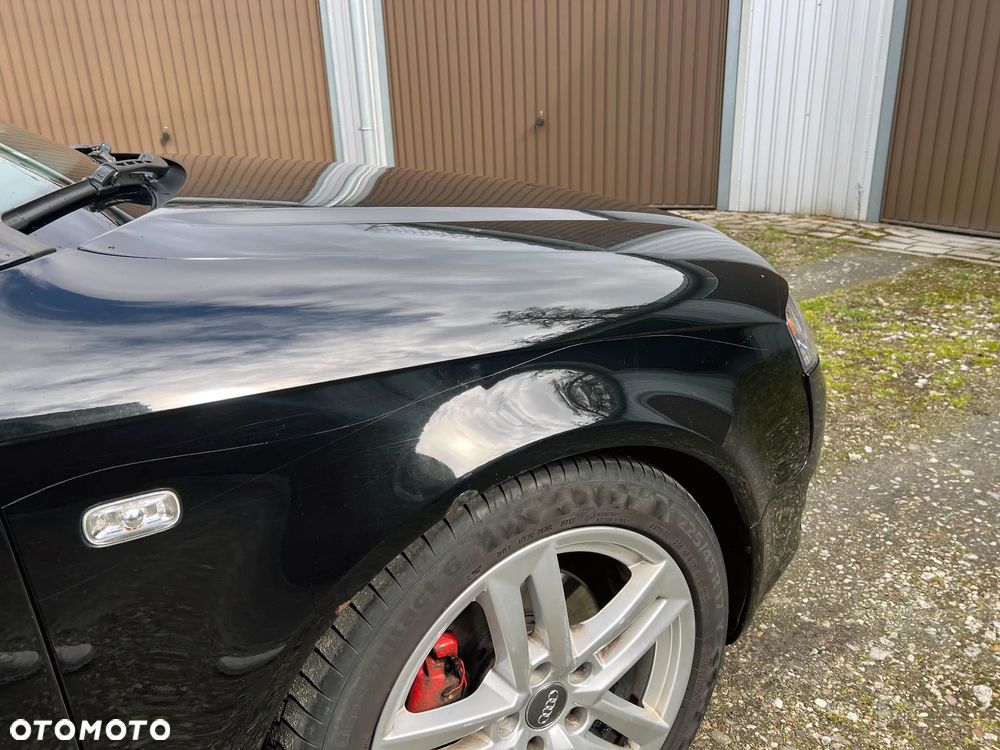 Audi A4 Limousine - 16