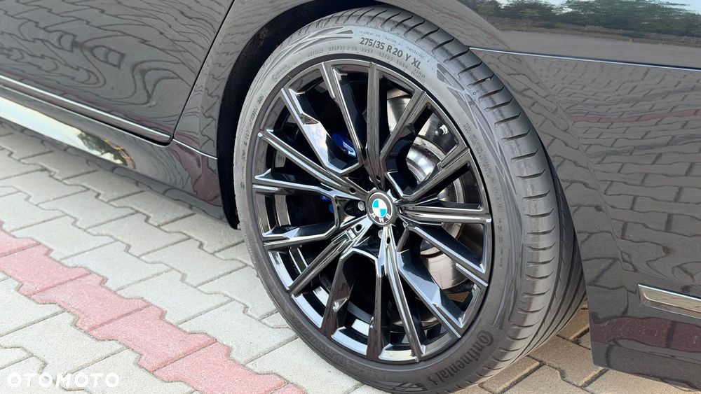 BMW Seria 7 730d xDrive sport - 40