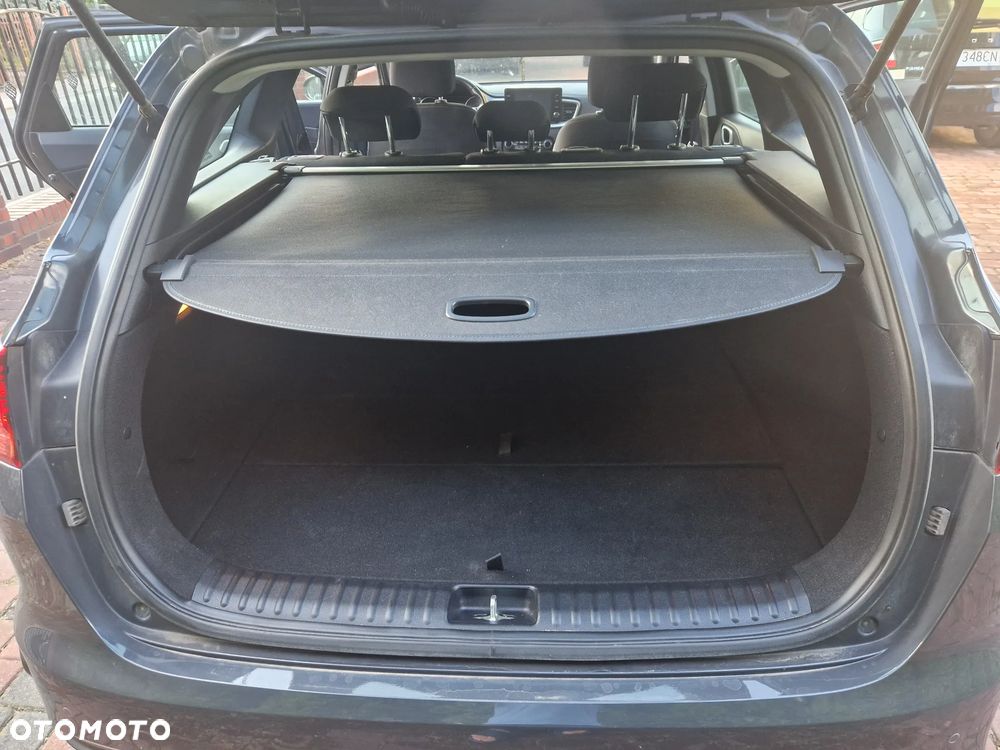 Kia Ceed 1.5 T-GDI M - 22
