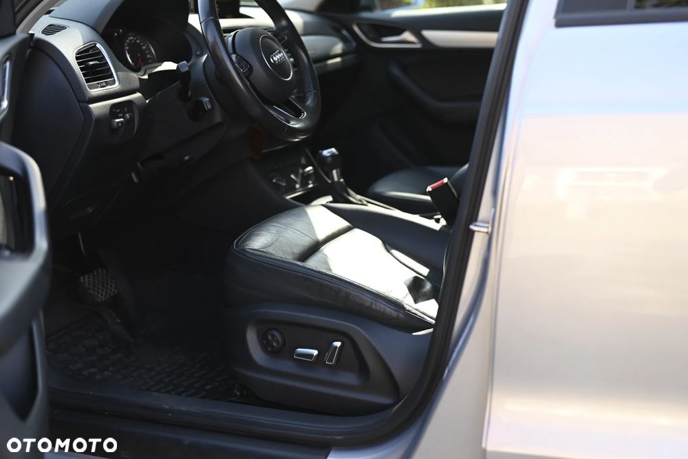 Audi Q3 2.0 TFSI Quattro Sport S tronic - 29