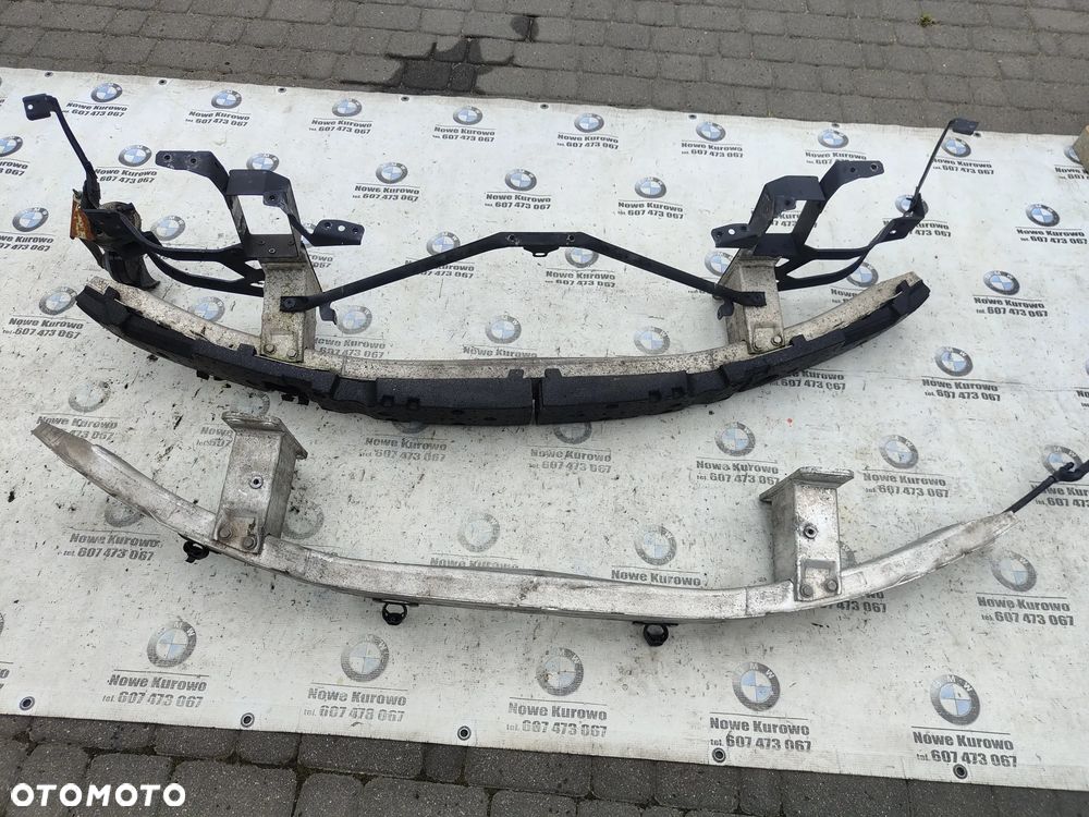 BMW E60 E61 Belka zderzaka przedniego przód 7033696 - 4