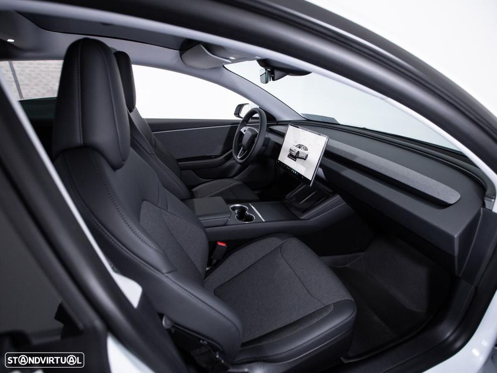 Tesla Model 3 Standard RWD - 10