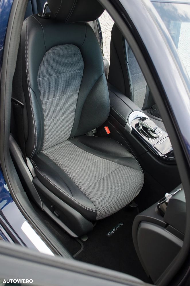 Mercedes-Benz C - 17