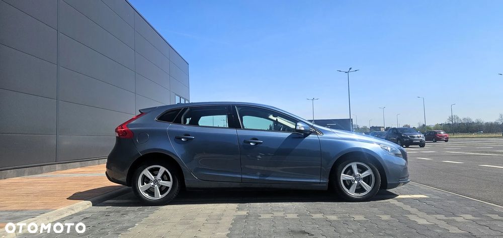 Volvo V40 D2 - 3