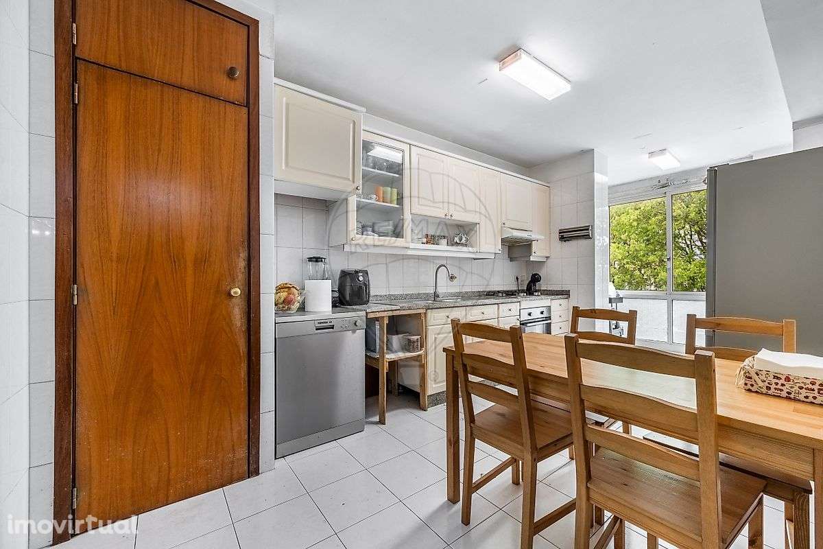 Apartamento T3 próximo do centro de Braga, em Real! - Grande imagem: 5/19