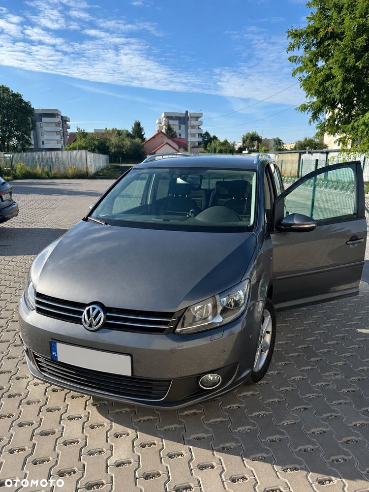 Volkswagen Touran 1.6 TDI DPF Highline DSG - 1
