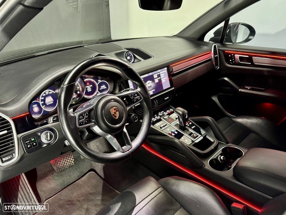 Porsche Cayenne E-Hybrid - 5