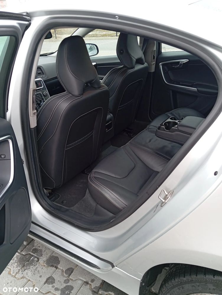 Volvo S60 2.5 T5 AWD - 21