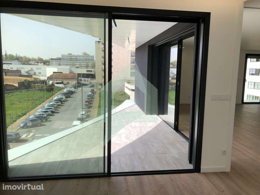 Apartamento T3, como novo, em Barcelos. - Grande imagem: 3/17