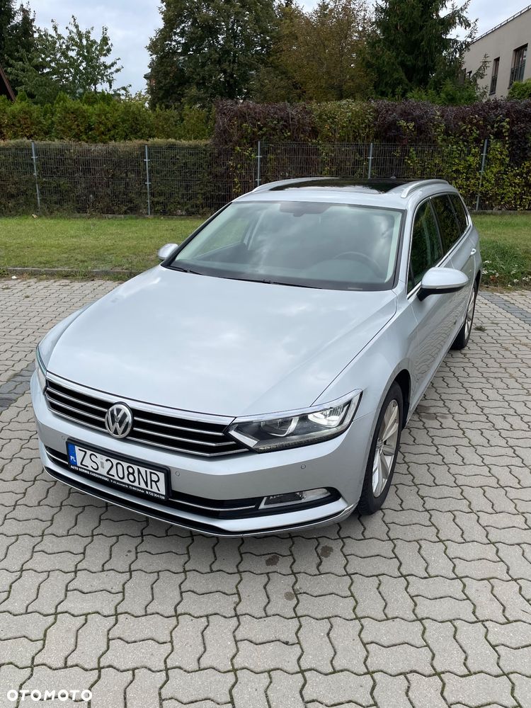Volkswagen Passat Variant 2.0 TDI SCR DSG Highline - 16