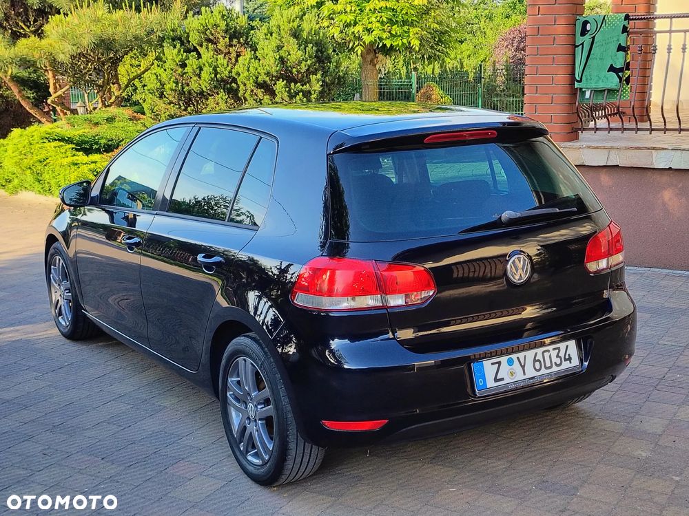 Volkswagen Golf 1.6 Trendline - 6