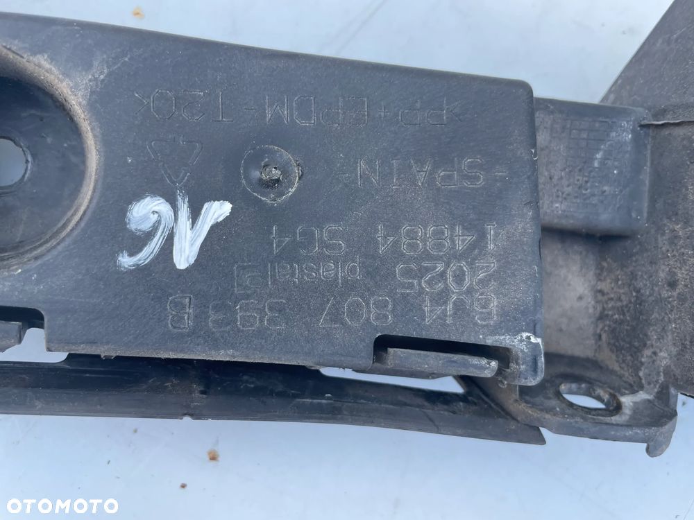 Ślizg zderzaka lewy tył Seat Ibiza IV LIFT 5D 6J4807393B - 3