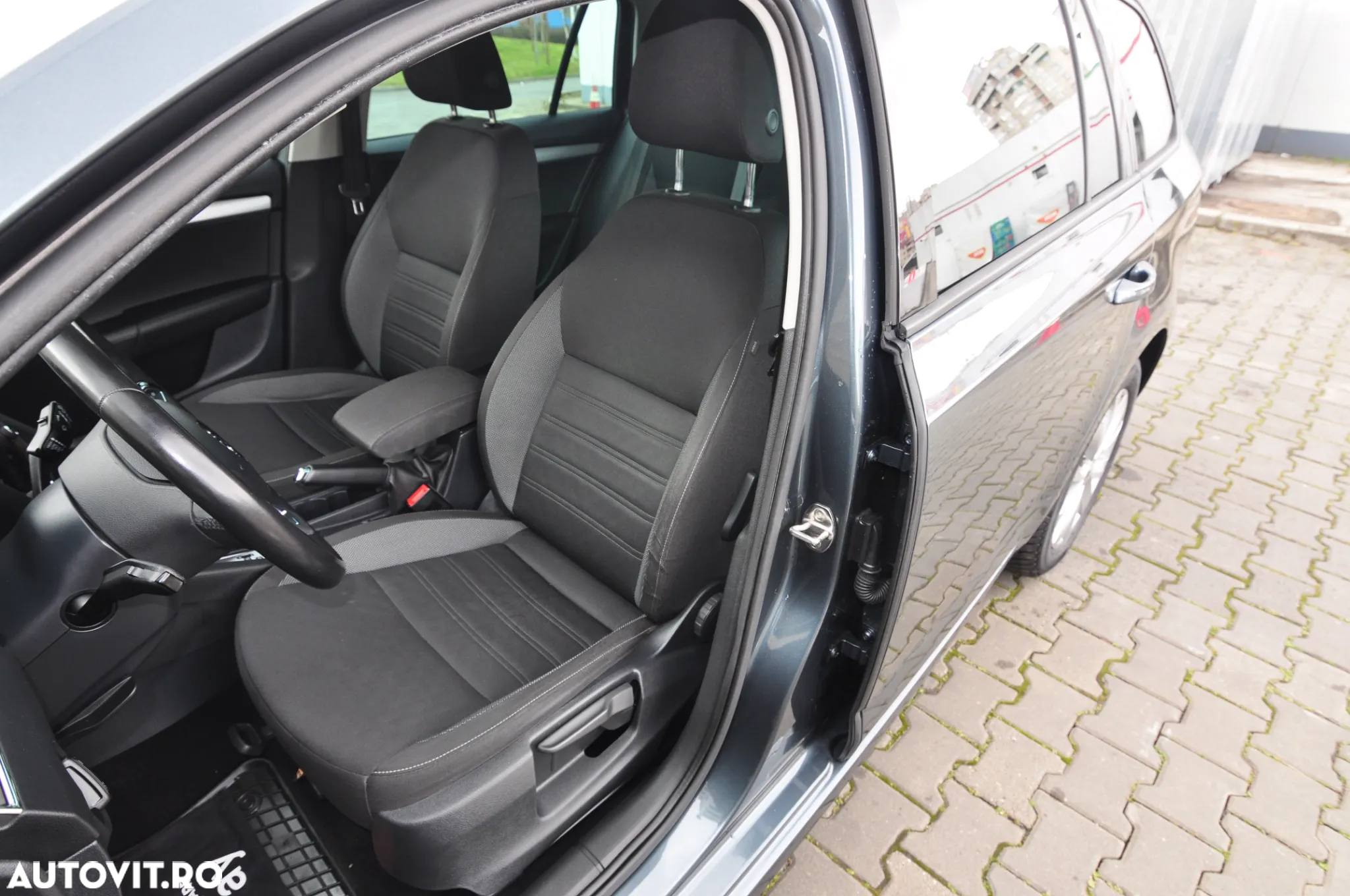 Skoda Octavia Combi Diesel 2.0 TDI Ambition - 7