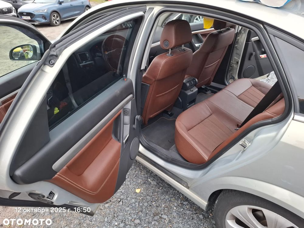 Opel Vectra 1.8 Cosmo - 11
