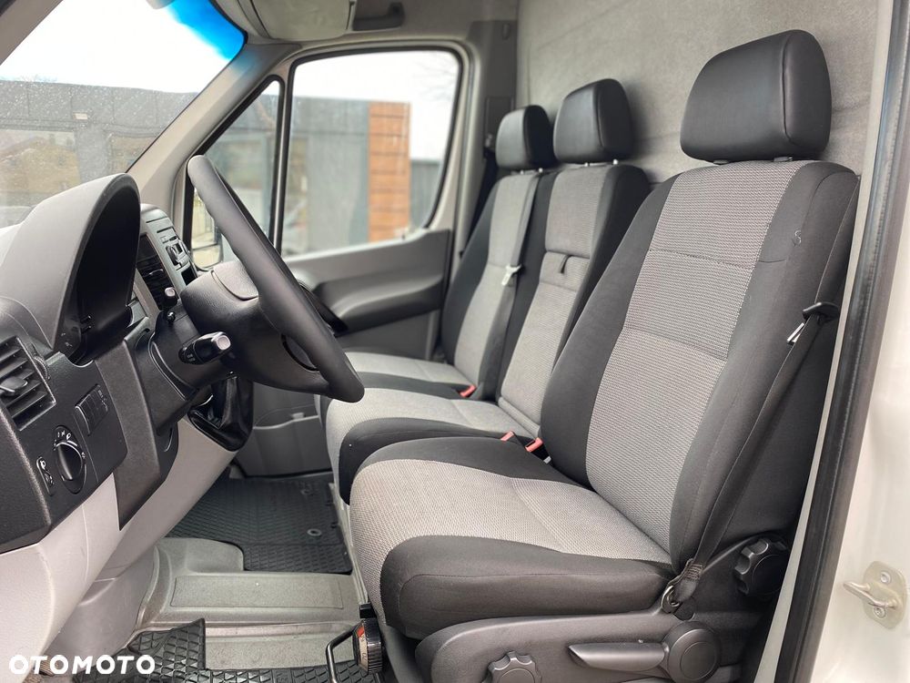 Volkswagen CRAFTER - 12