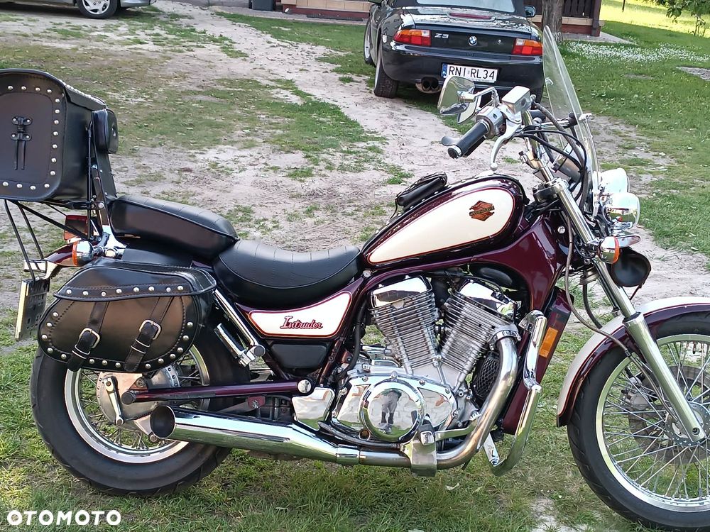 Suzuki Intruder - 7