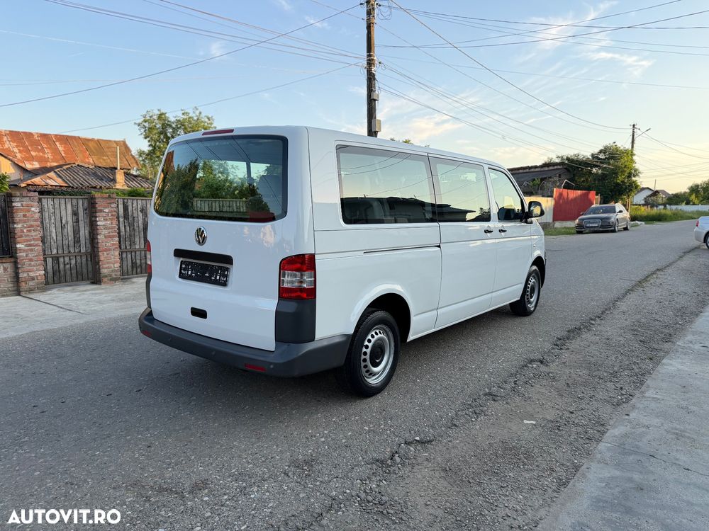 Volkswagen Transporter - 4